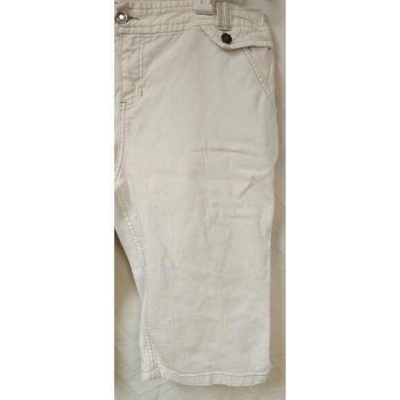 Canyon River Blues Womens Waist 34/36 White Stretch Bermuda Shorts 13" Inseam - Picture 3 of 12